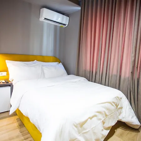 The Bubbles - Jacuzzi Hotell